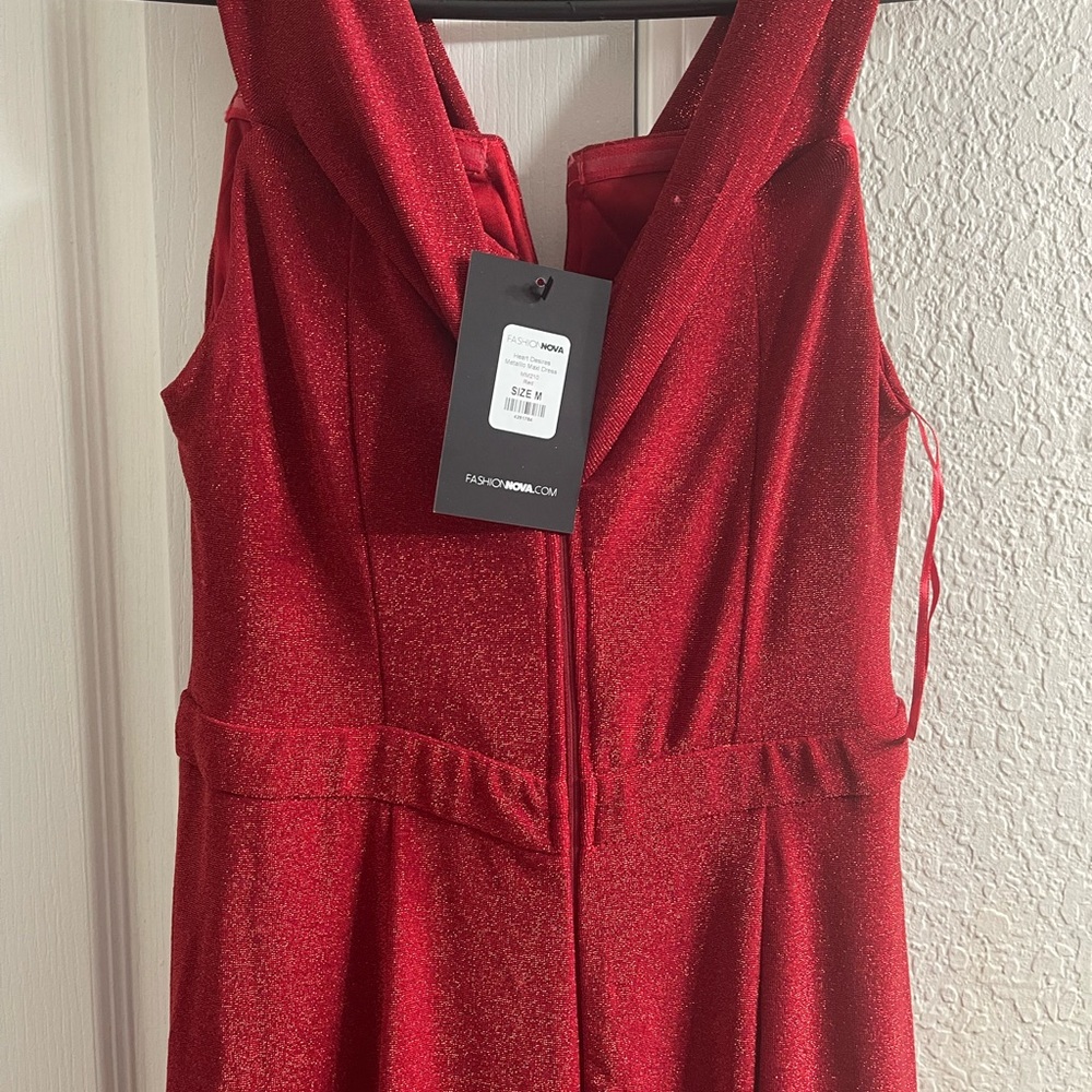 Fashion Nova metallic maxi dress - Picture 5 of 5